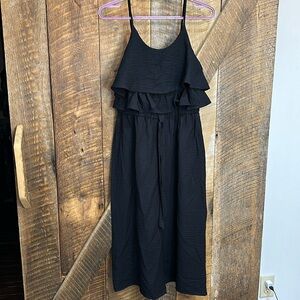 Hem and thread wide leg cropped romper size small